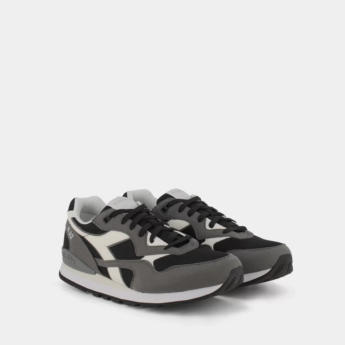 173169N.92- SPORTIVE^DIADORA Clearance